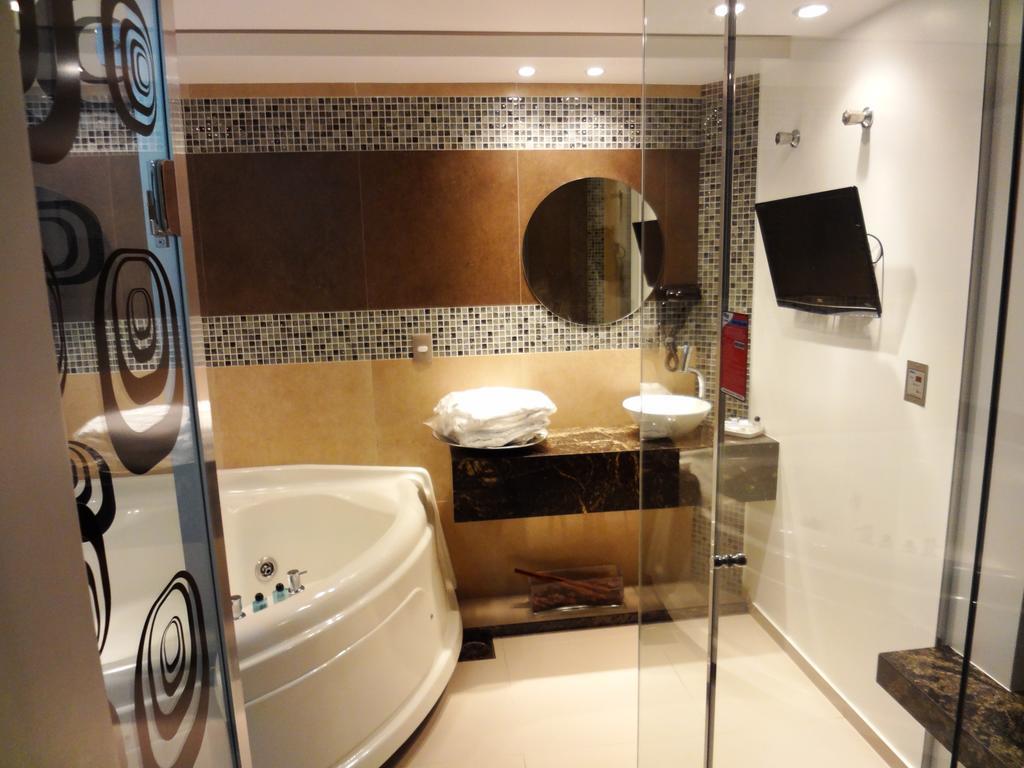 Rainbow (adults Only) Hotel del amor 2*