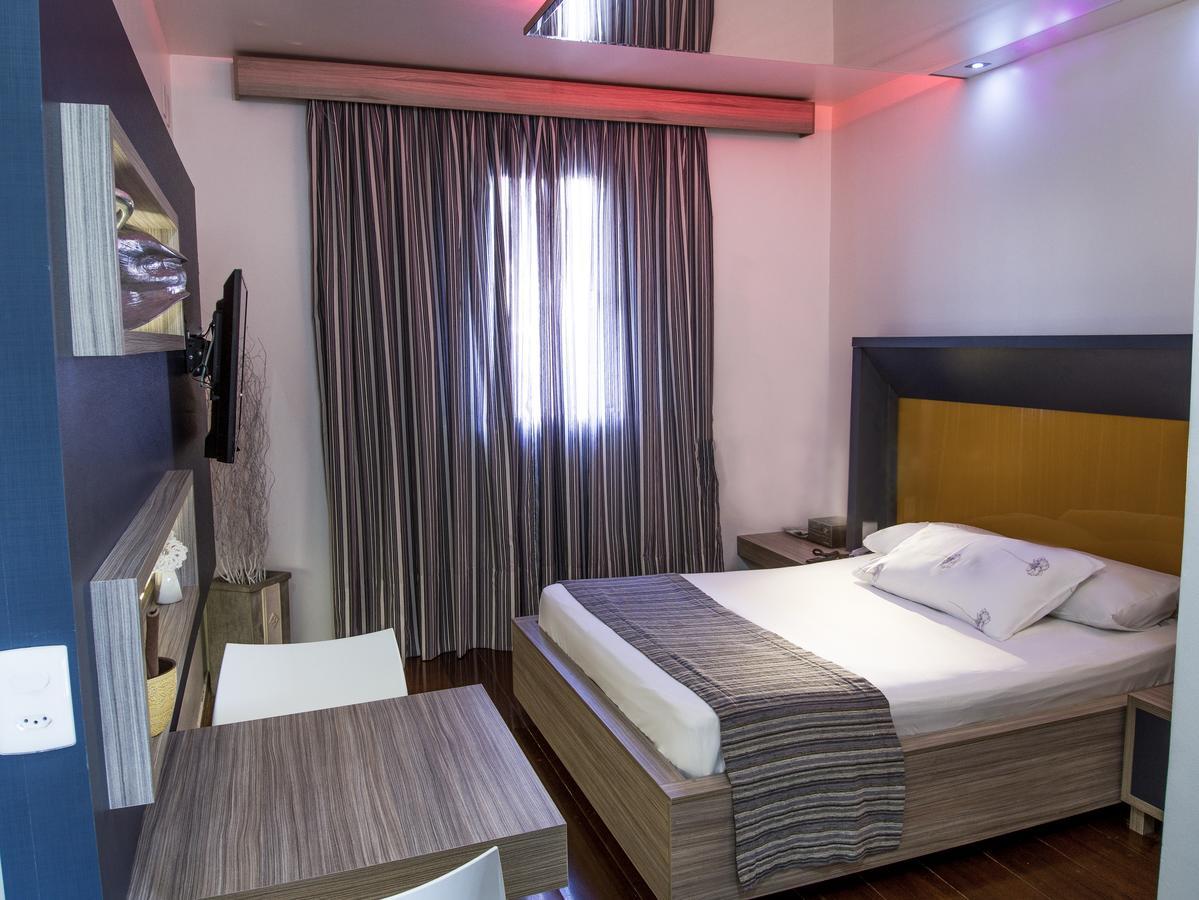 Hotel del amor Rainbow (adults Only)